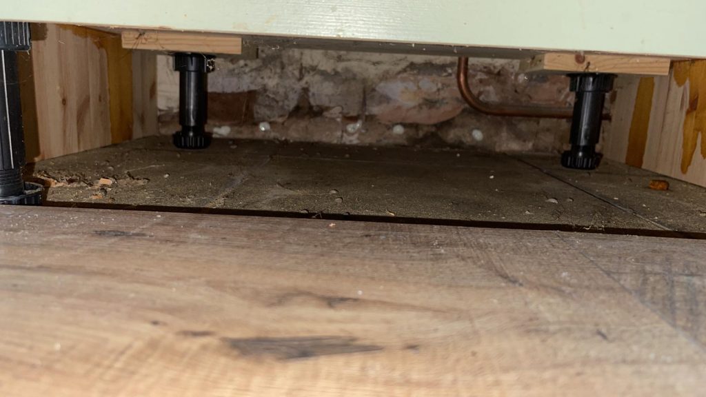 Damp Survey Midlands